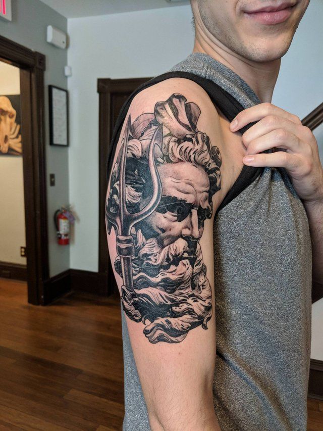 Tatuaje de Poseidón 143