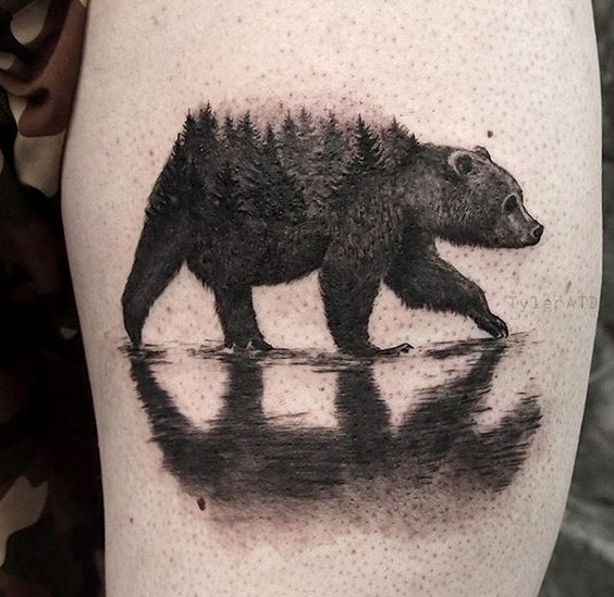 Diseño de tatuaje de oso negro