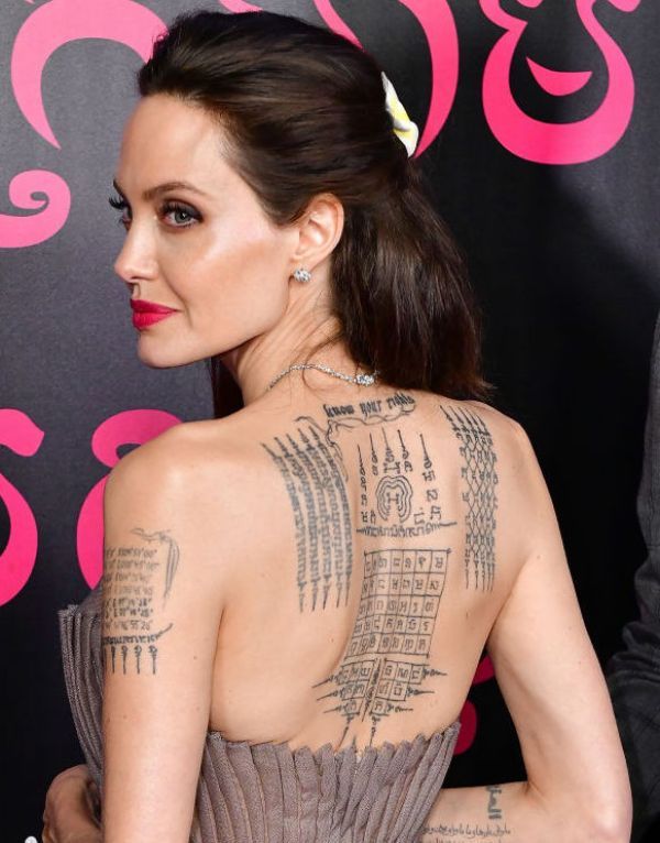 Diamante Armadura Angelina Jolie Tatuaje