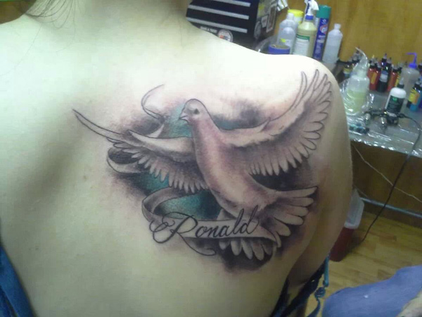 tatuajes de palomas
