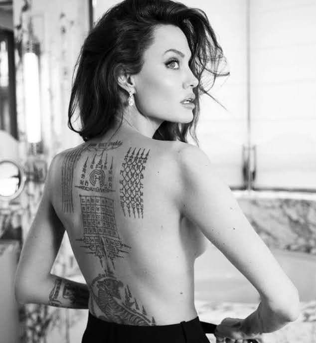 Tatuaje de Yant Vihan Angelina Jolie