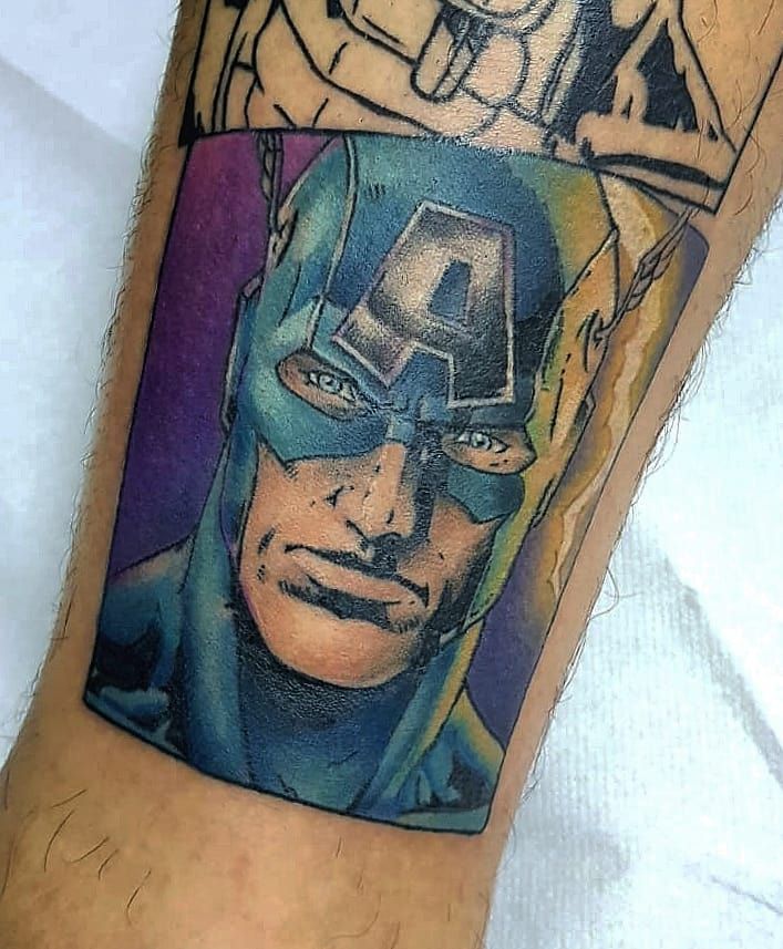 Tatuaje Capitán América 72