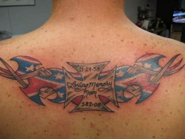 Tatuaje conmemorativo de la bandera confederada