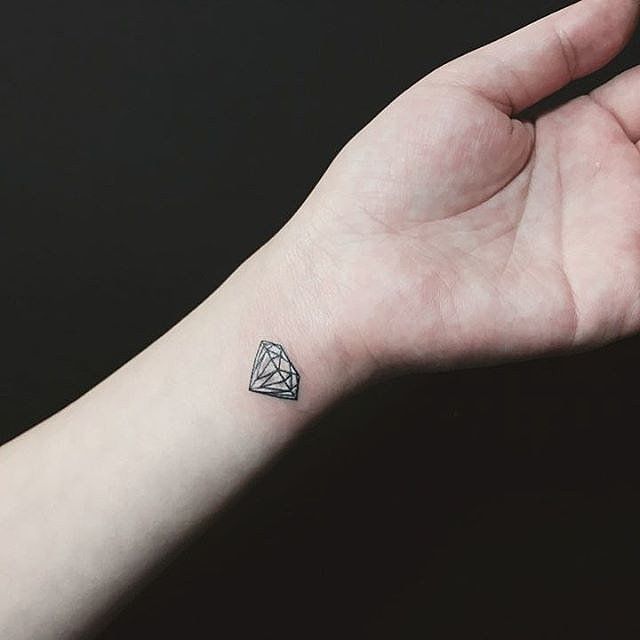 tatuaje de diamante 118