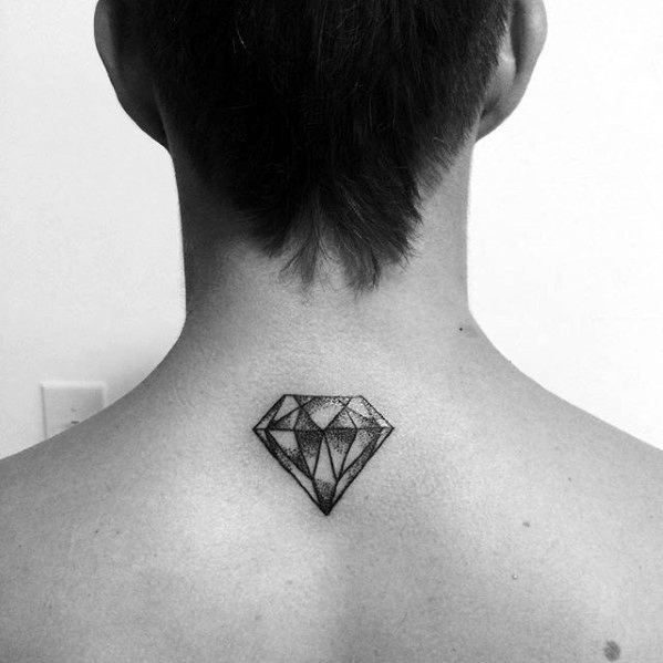 tatuaje de diamante 133