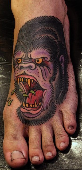 Gorila tatuajes 109