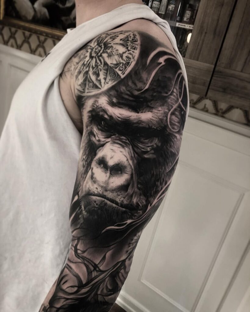 Gorila tatuajes 133