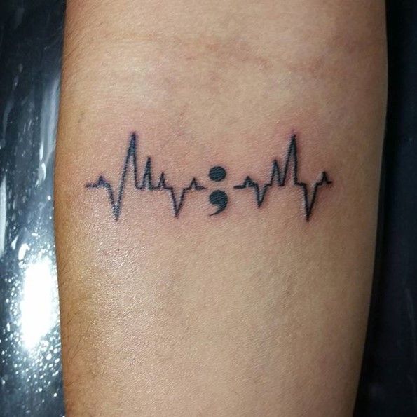 Tatuaje de latido del corazón 127