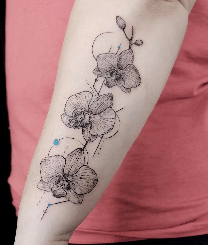 Tatuaje de orquídea 121