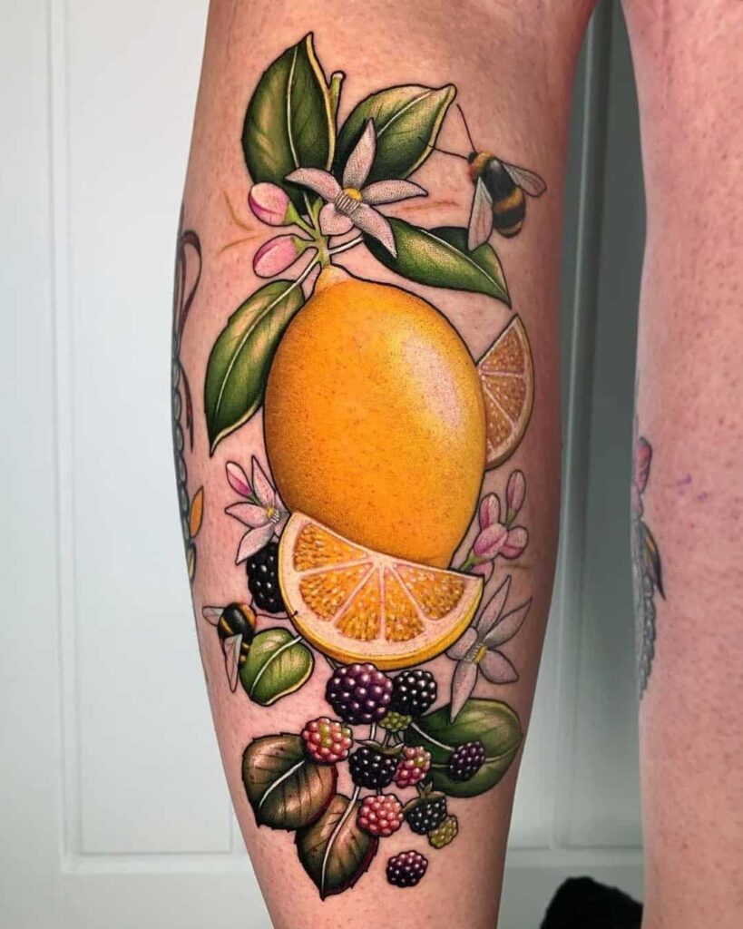 tatuajes de fresas 24