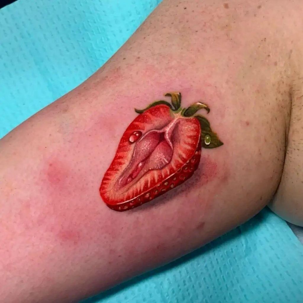 Tatuajes de fresas 45