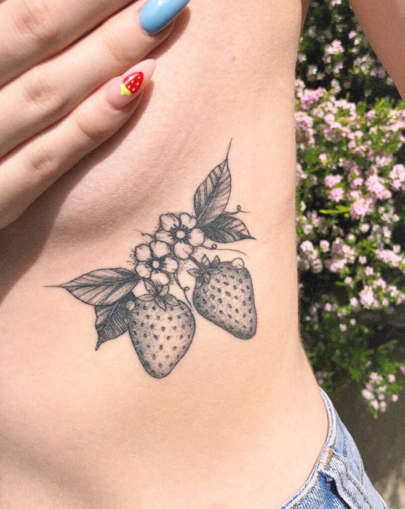 tatuajes de fresas 81
