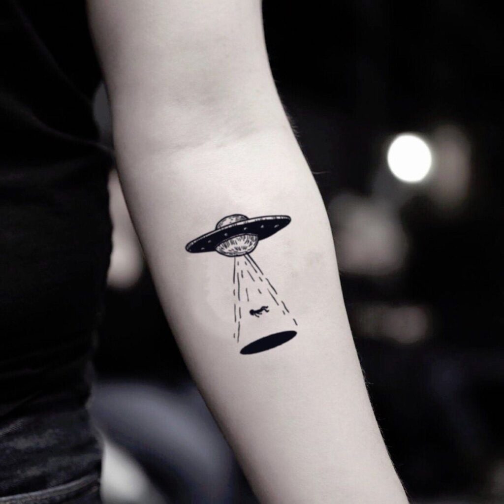 Tatuajes de astronautas 37
