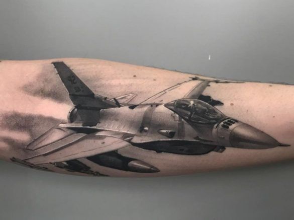 Tatuaje de aviación 44