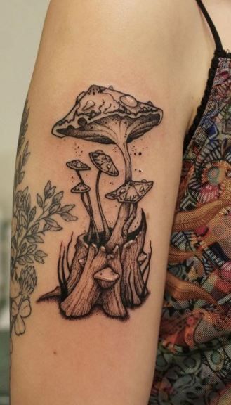 Tatuaje de hongos 151
