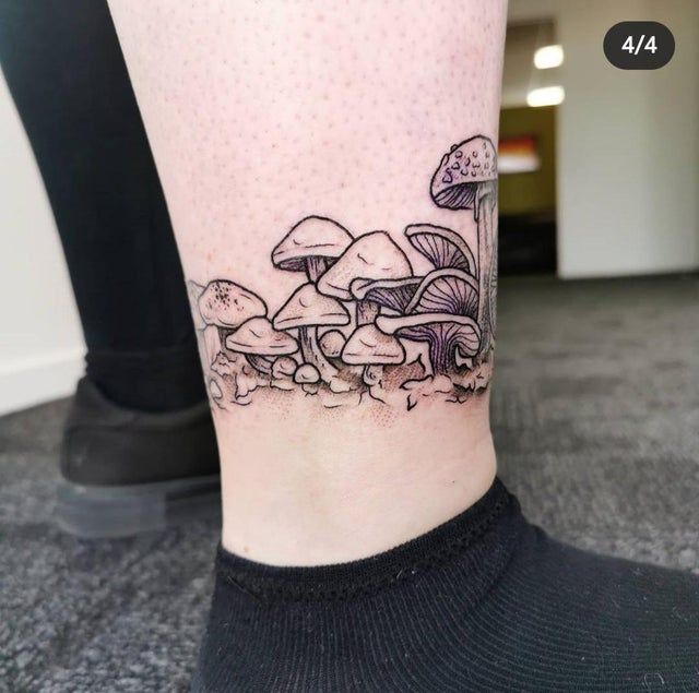 Tatuaje de hongos 61
