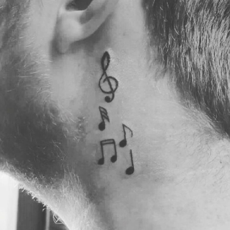 Tatuajes de piano 21