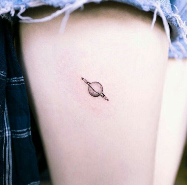 Saturno tatuajes 161