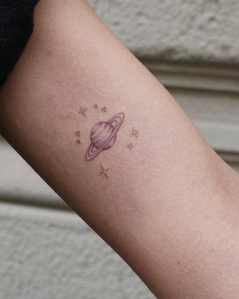 Saturno tatuajes 183
