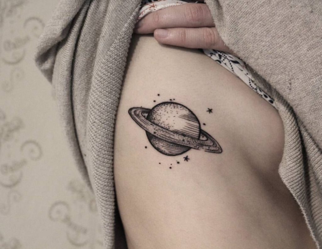 Saturno tatuajes 195