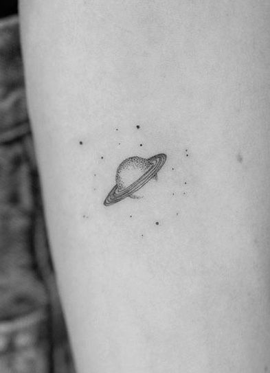 Saturno tatuajes 6