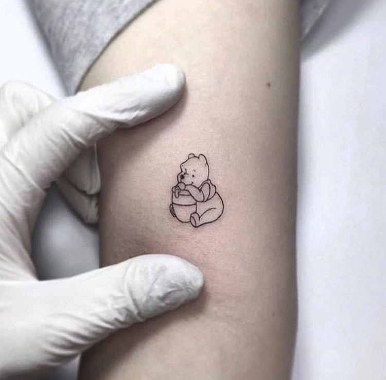 Tatuaje de Winnie the Pooh 169