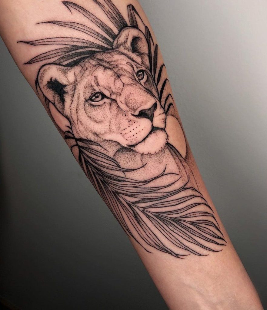 Tatuaje de leona 57