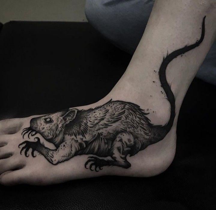 Ratón Tatuaje 158