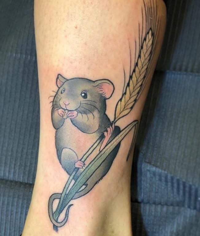 Tatuaje de ratón 42