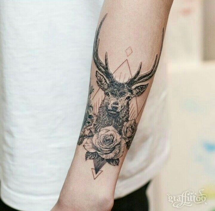 Tatuaje de ciervo 119