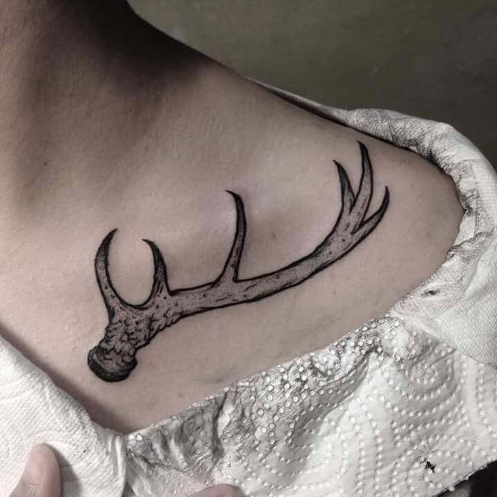 Tatuaje de ciervo 183