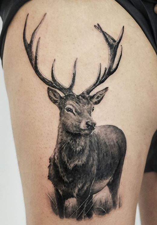 Tatuaje de ciervo 44