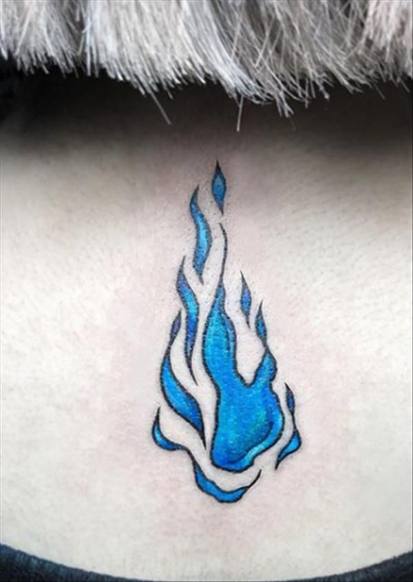 Tatuaje de llama 220