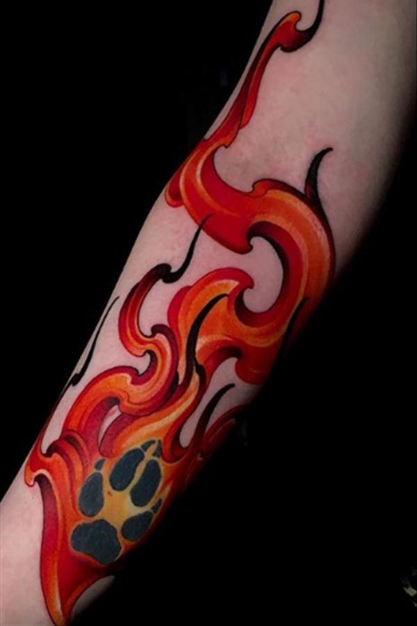 Tatuaje de llama 67