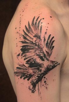 Tatuaje de halcón 160