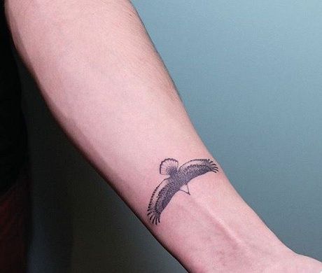 Tatuaje de halcón 24