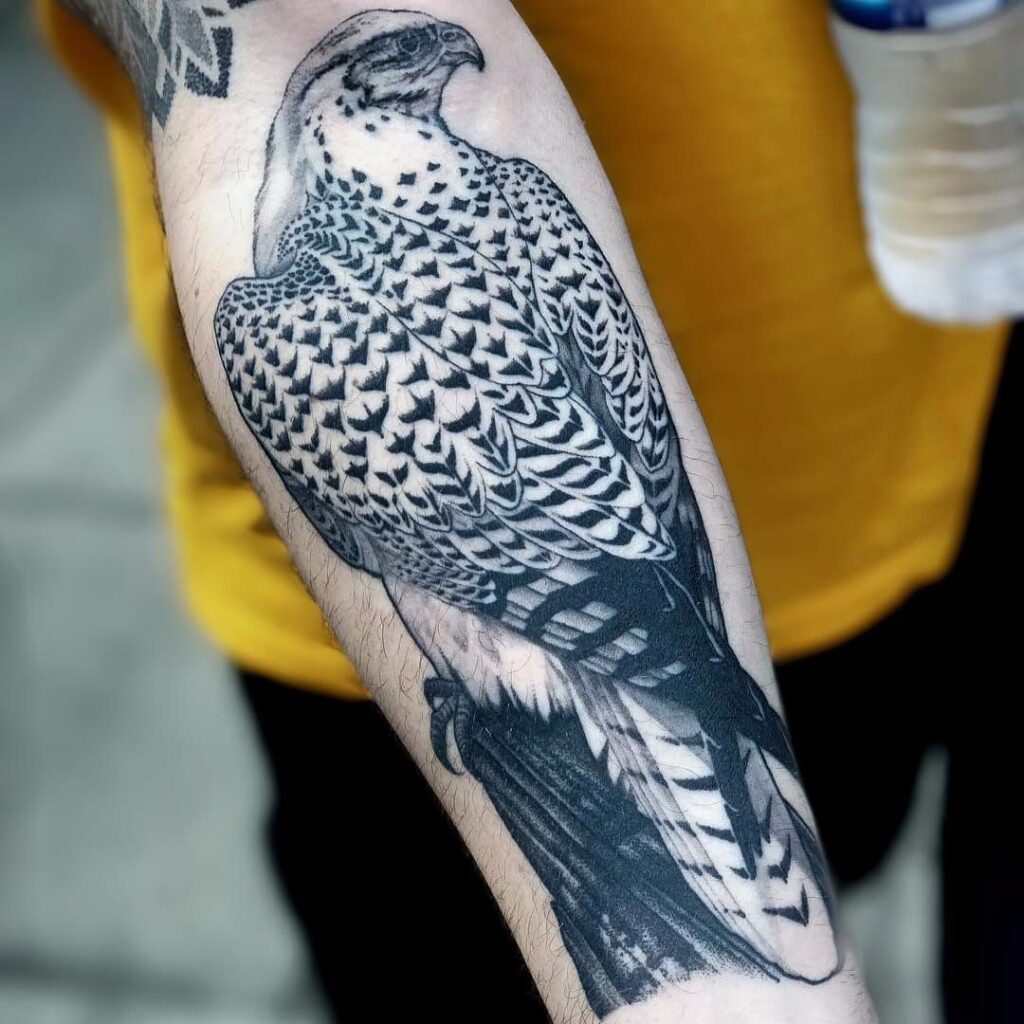 Tatuaje de halcón 59