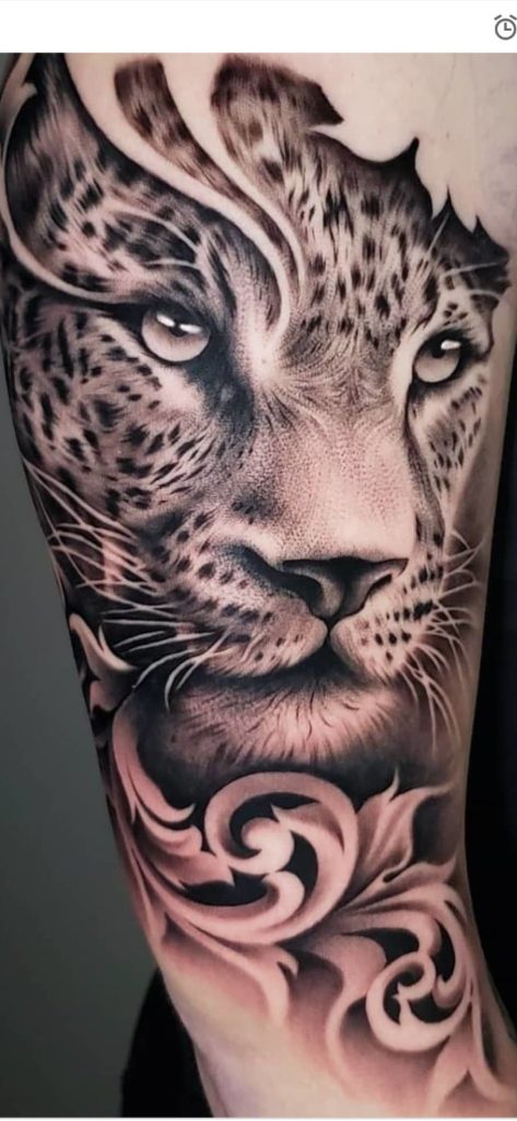Tatuaje de leopardo de las nieves 32