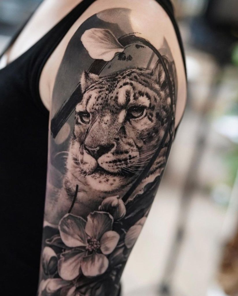 Tatuaje de leopardo de las nieves 46