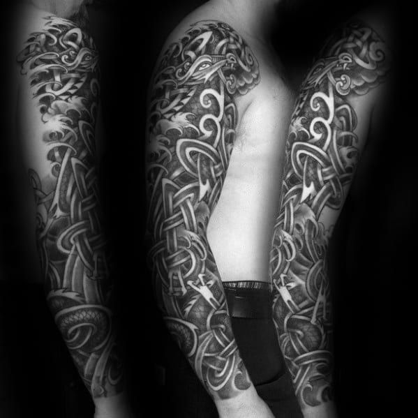 Tatuaje de armadura 139