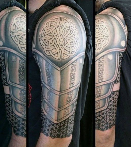 Tatuaje de armadura 79