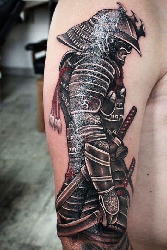 tatuaje de armadura 98