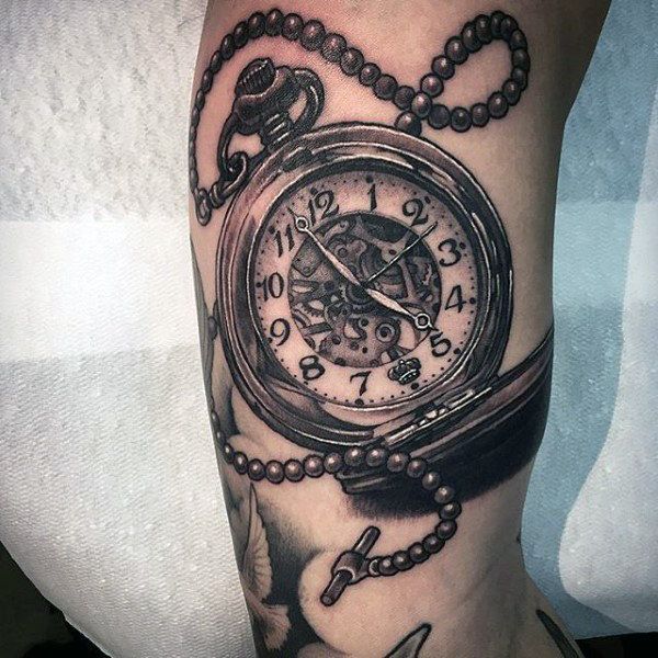 Reloj tatuaje 144